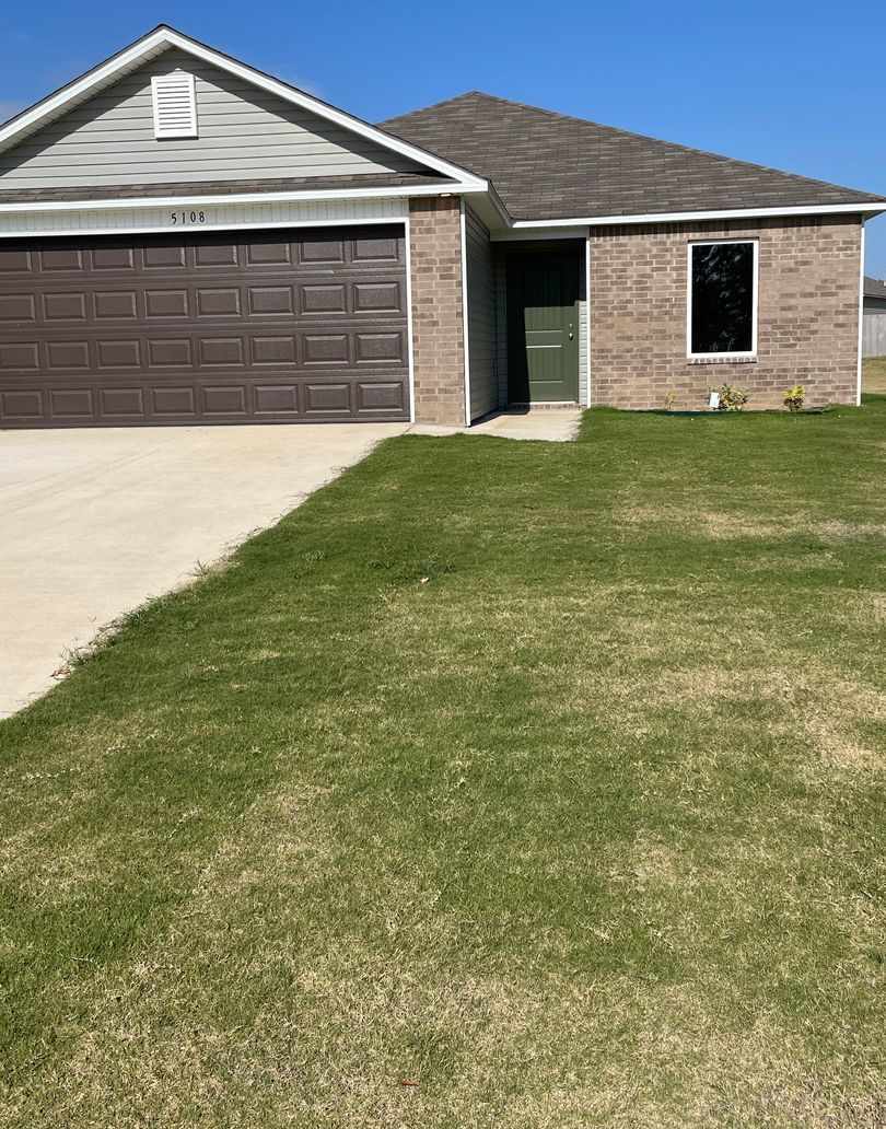 3 Bedroom, 2 Bathroom Home