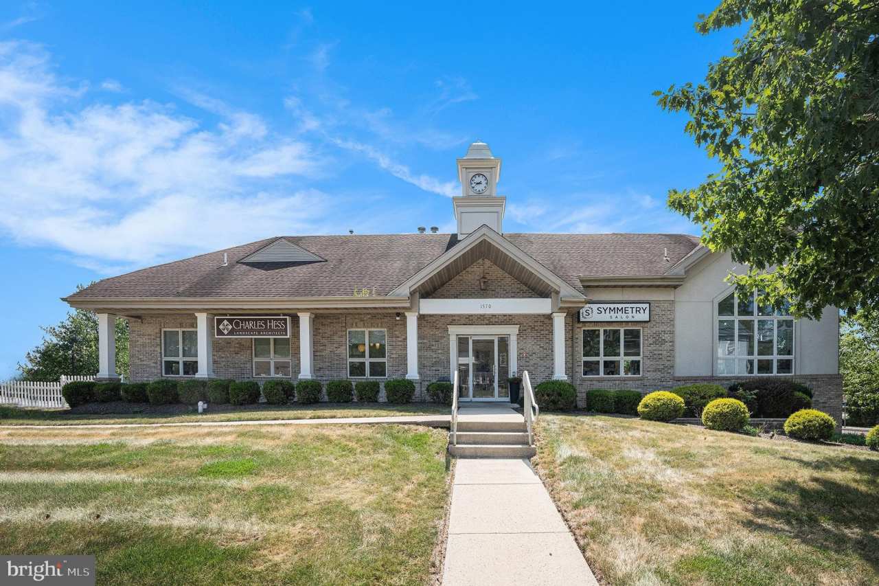 1570 SUMNEYTOWN Pike unit: B