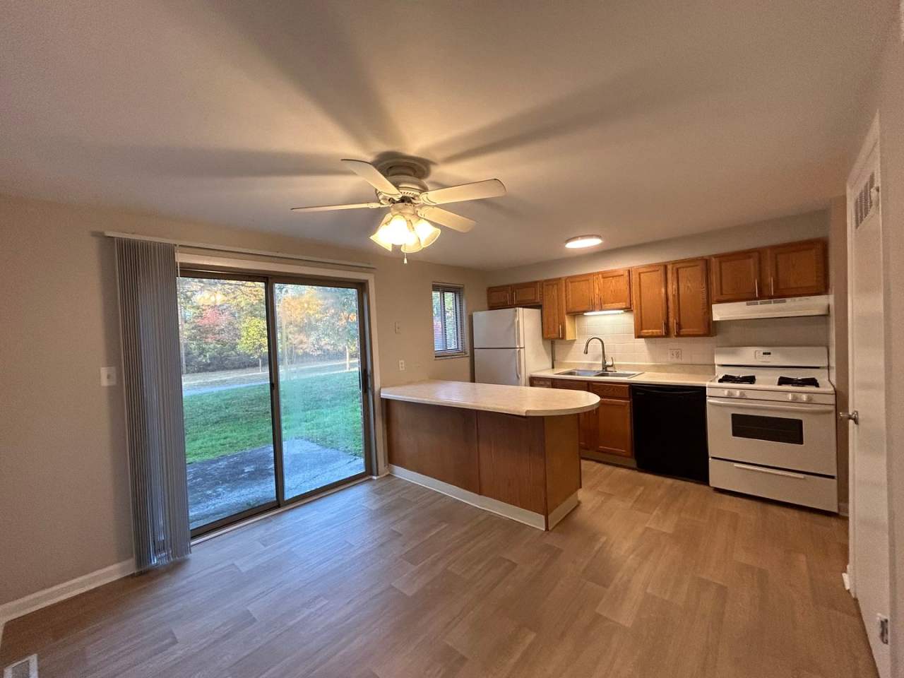 Coventry Court Town Homes