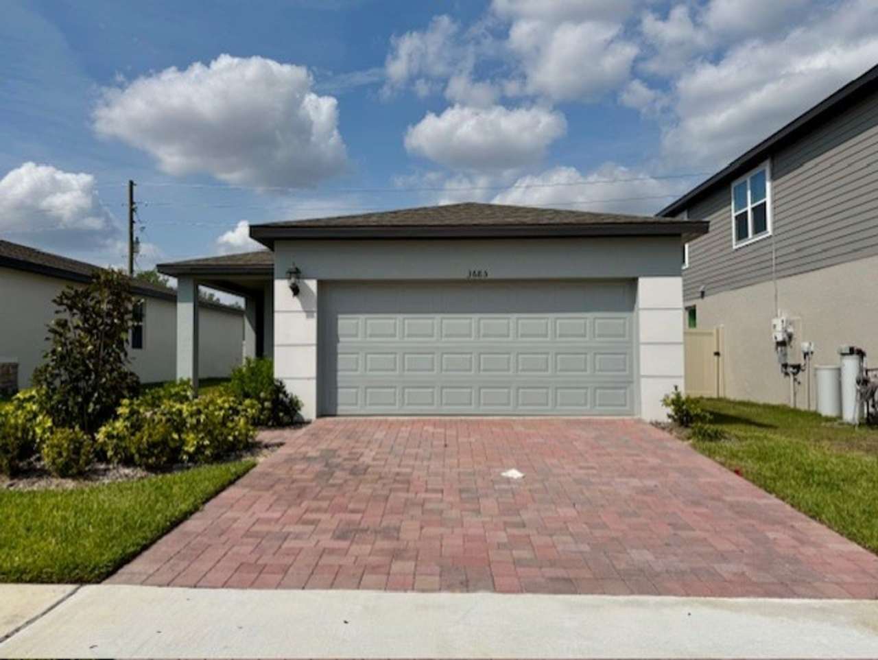 4 Bedroom Home For Rent With 2 Car Garage in Haines City - Brand new, energy-efficient