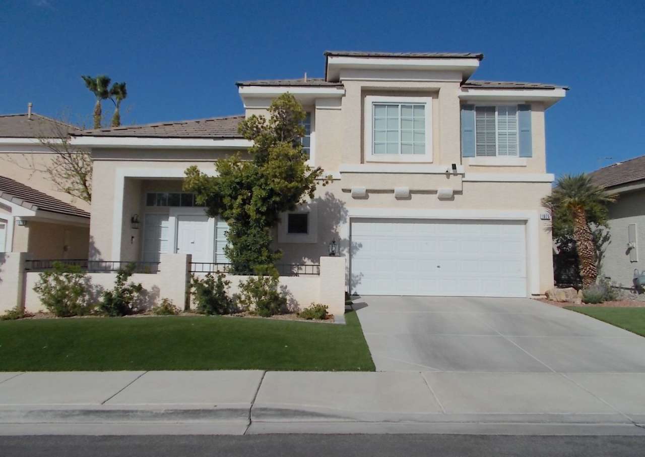 Cozy 3-Bedroom Home Nestled in a Beautiful Neighborhood