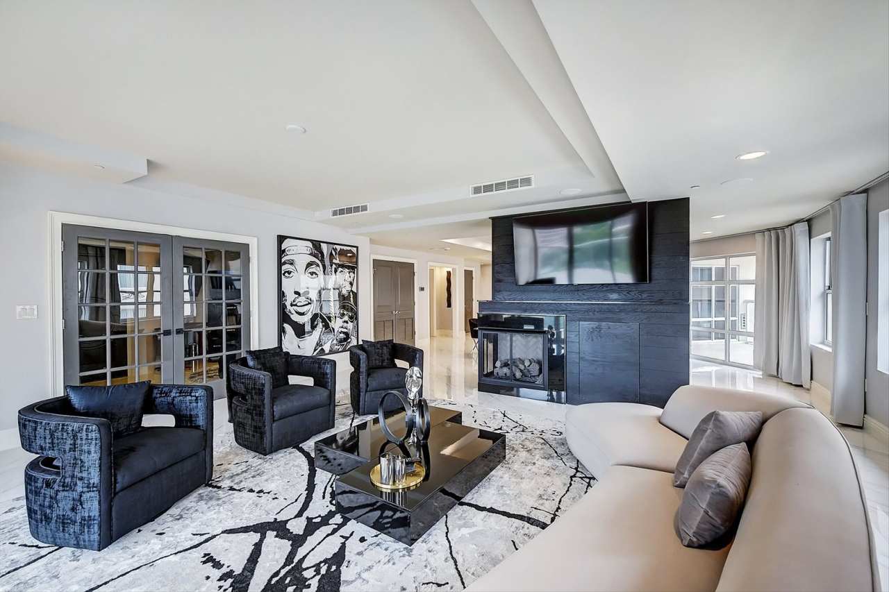 Modern High End Luxury Condo in Uptown Charlotte