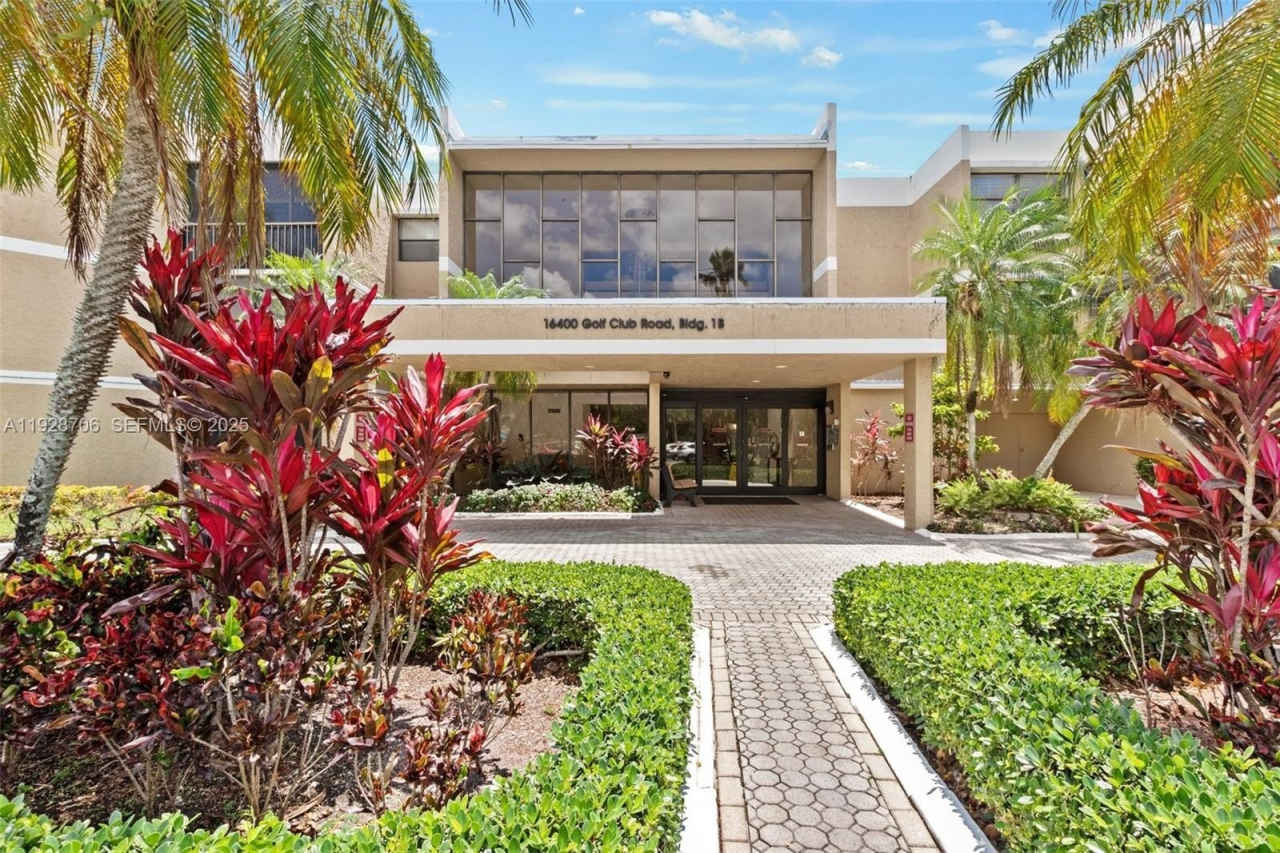 16400 Golf Club Rd