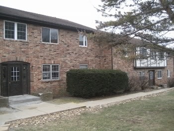 PRICE REDUCED - AVAILABLE NOW!!! Incredible 2-bedroom, 1-bath condo in Coralville