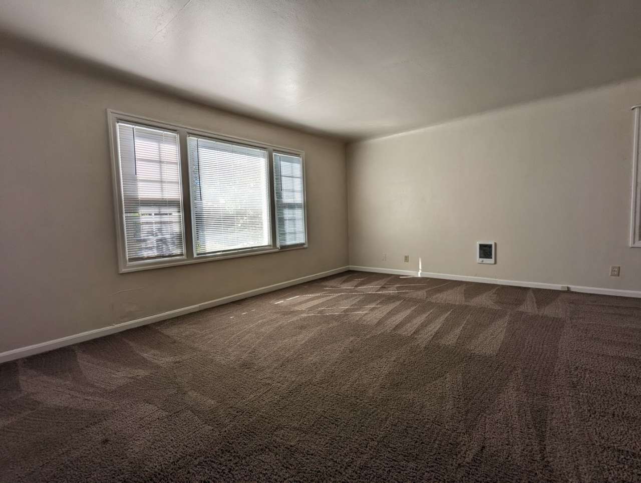 Nice 2 bed/1 bath located in the Whiteaker district