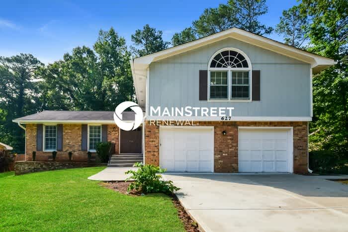 627 Rockborough Drive