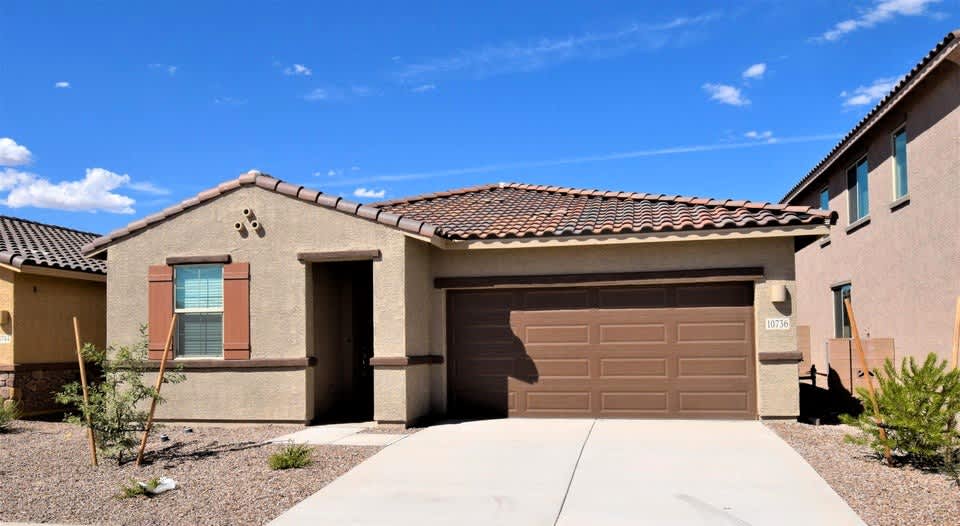 10736 W Embrey Dr