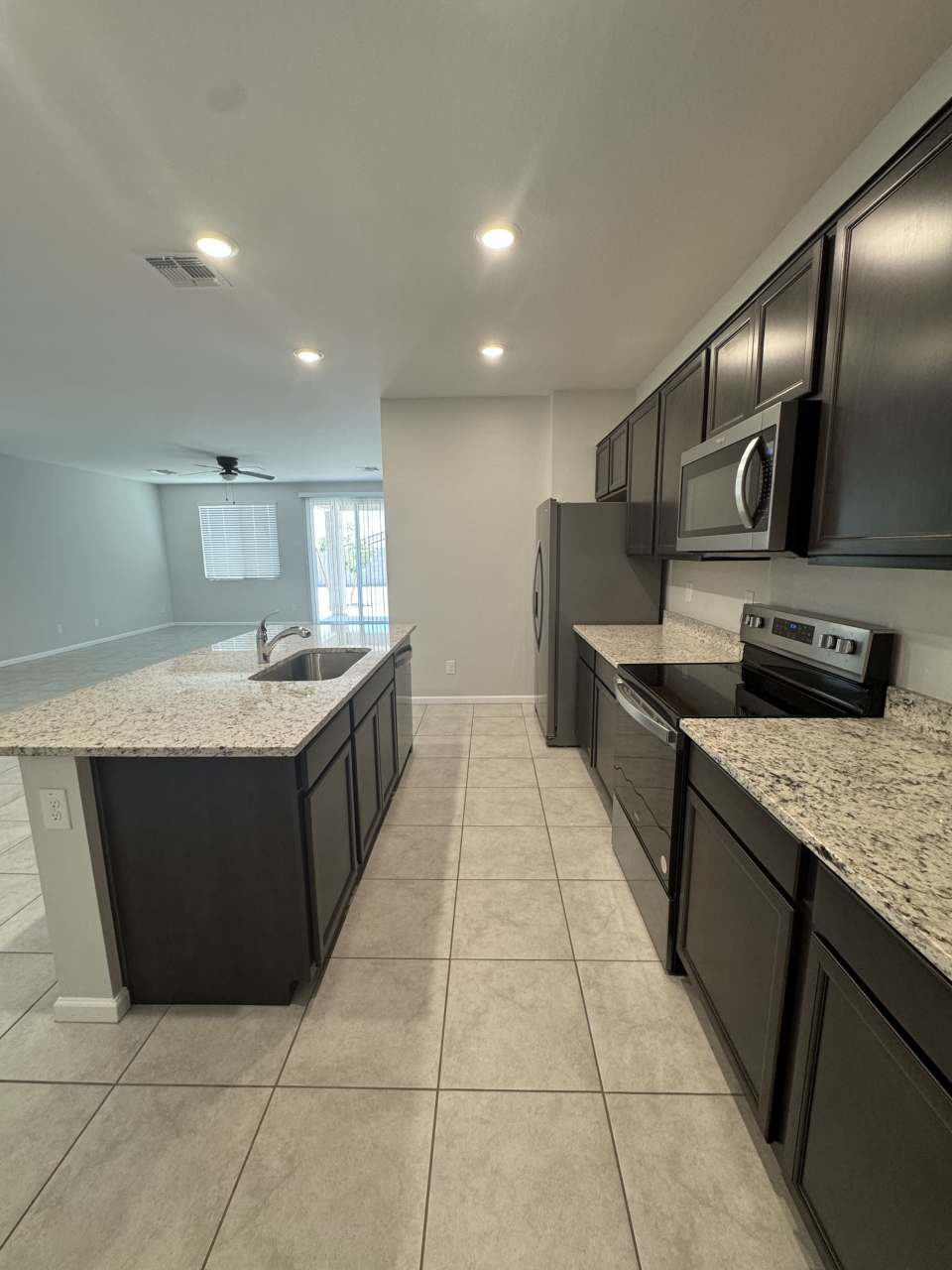 24623 West Mohave Street