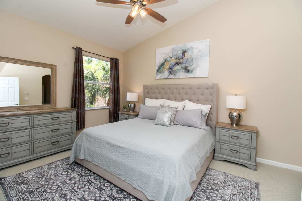 SEASONAL OR ANNUAL – FULLY FURNISHED - Social Membership at Lely Golf  Country Club - GATED COMMUNITY