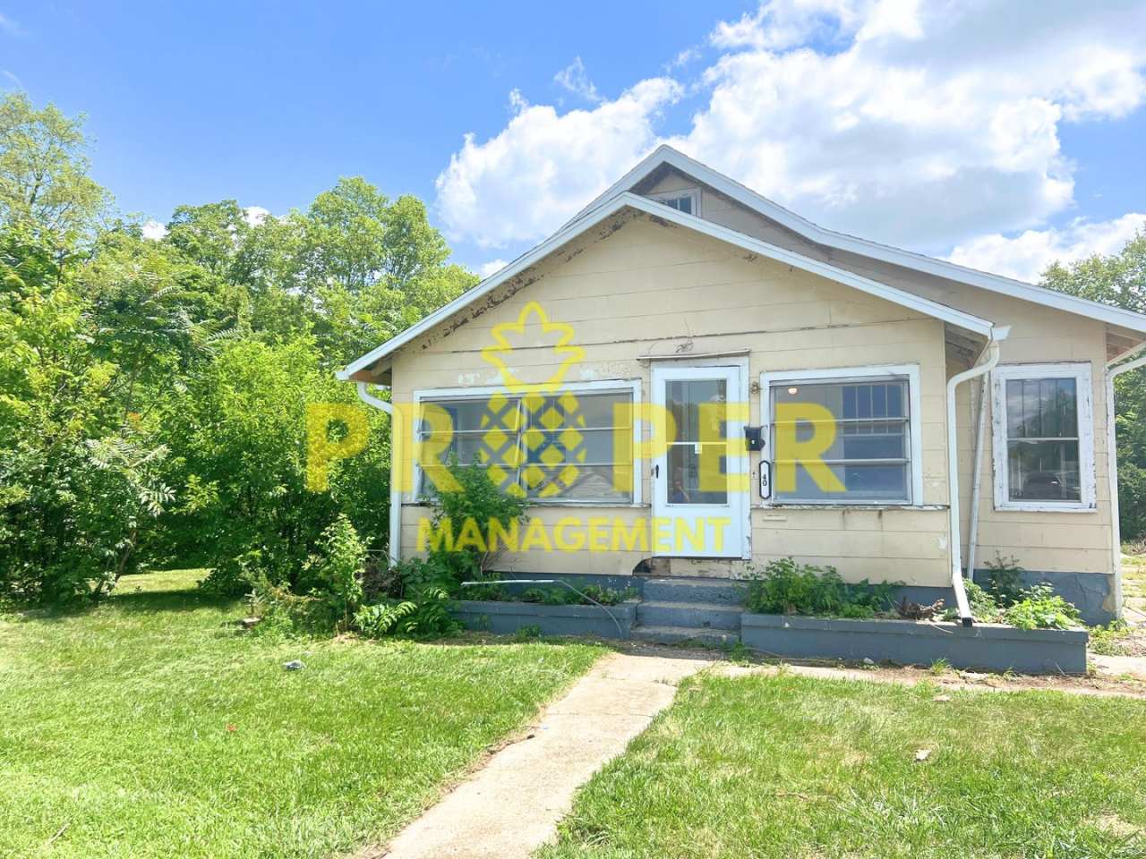 2 bedrooms 1 bathroom house