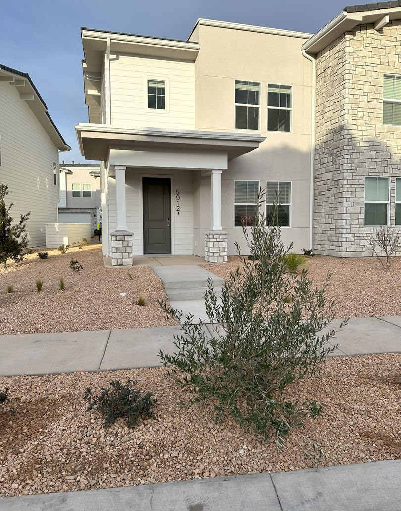 3 Bedroom Home in Desert Color with Lagoon Access! End Unit!