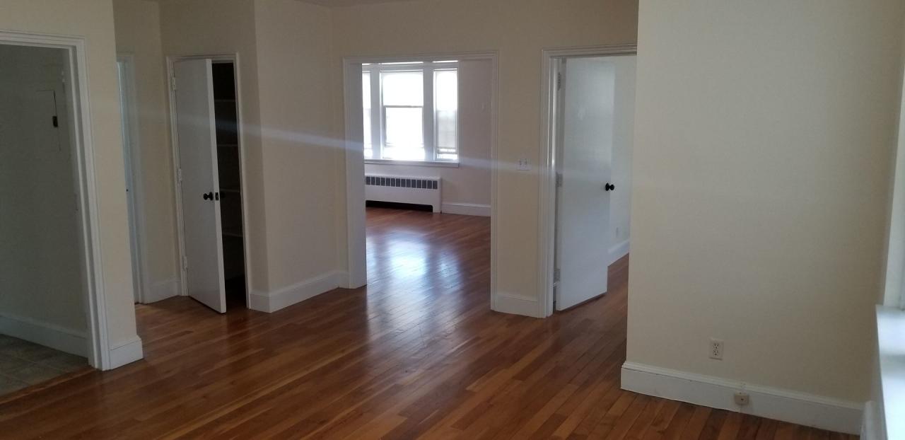 Beautiful 1 Bed 1 Bath on Belmont St. in Watertown