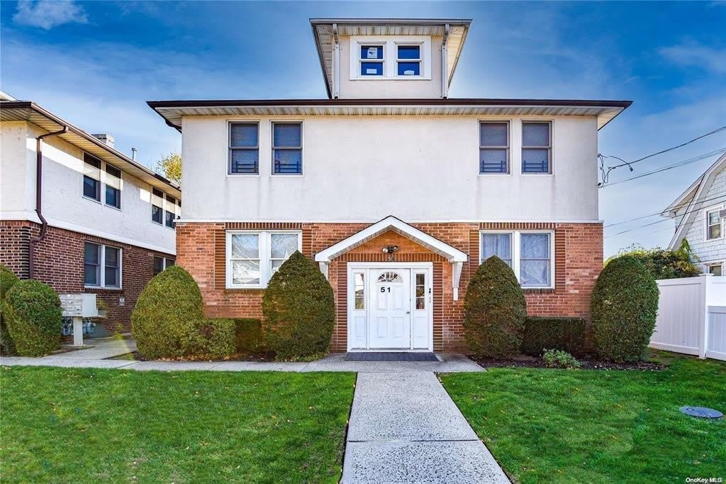 51 Thorman Avenue