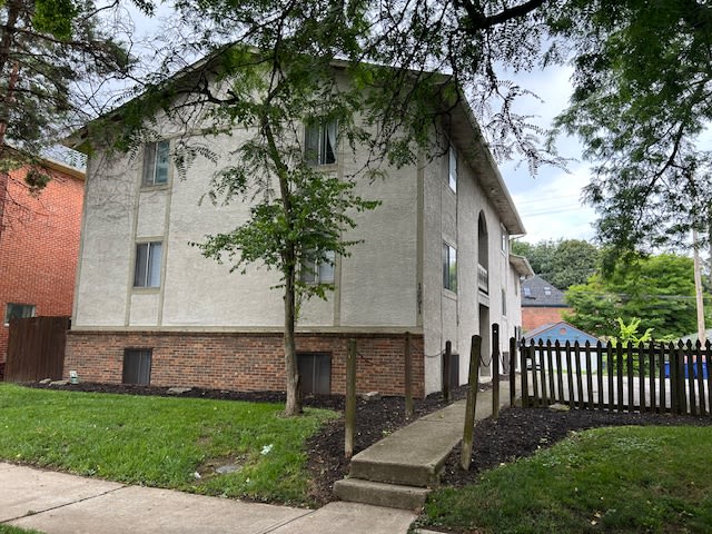 1291 Forsythe Ave