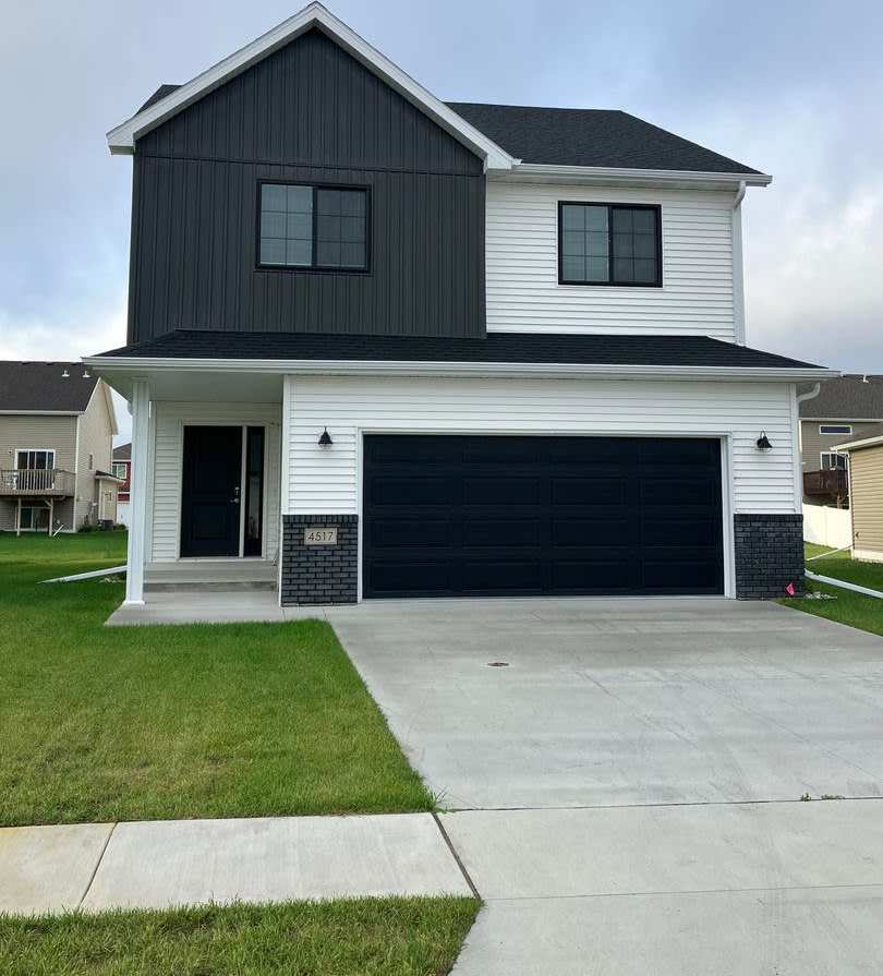 New 3 Bedroom/3 Bathroom House