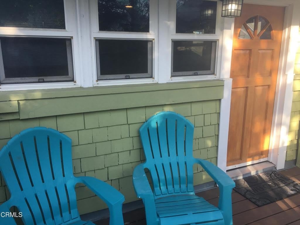 2196 Navarro Avenue 1/2