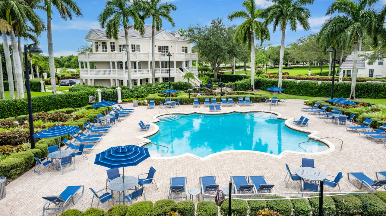 The Charleston at Boca Raton Apartments