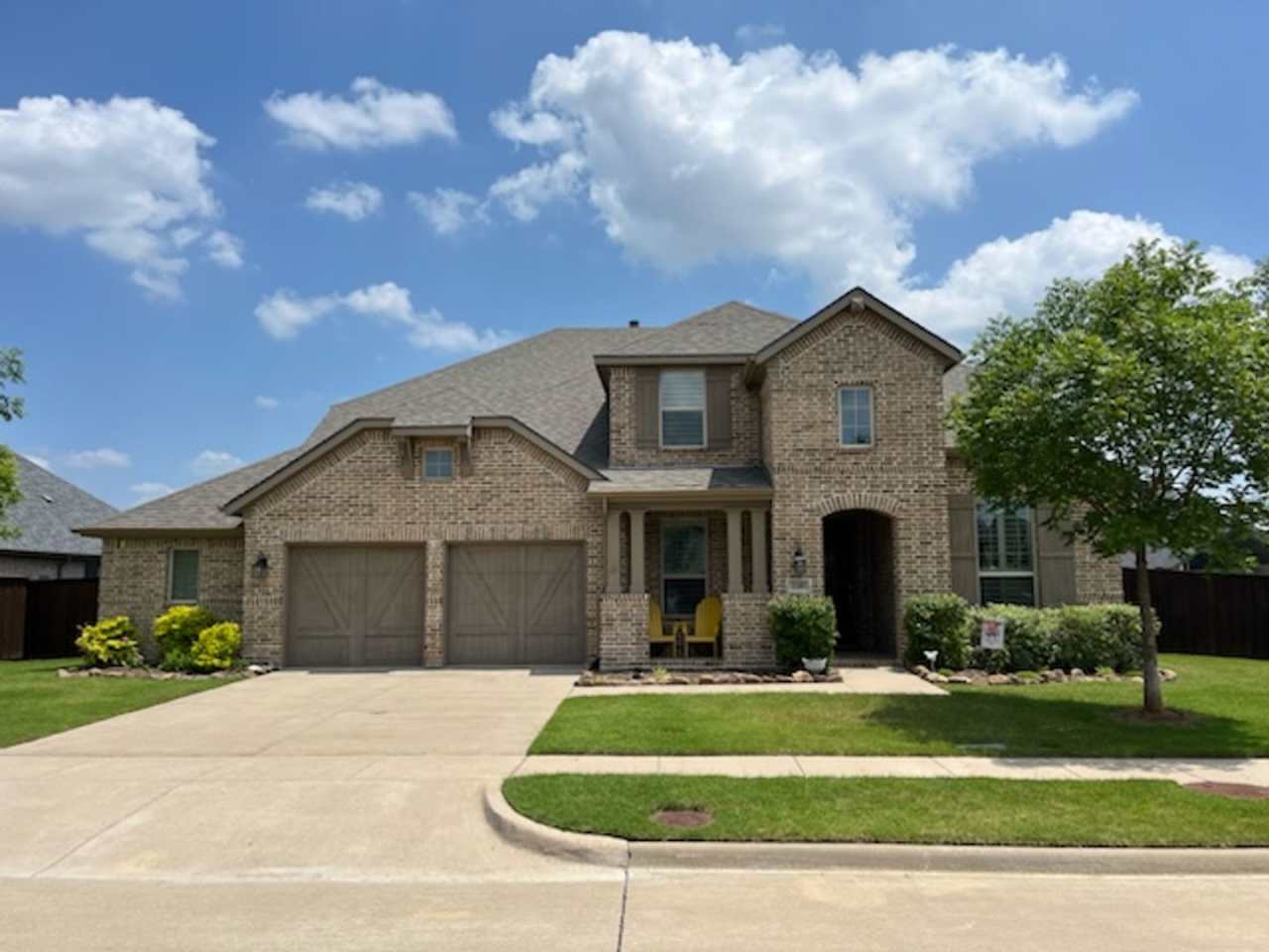 Stunning 5/4/3 in Sonoma Verde Available NOW!