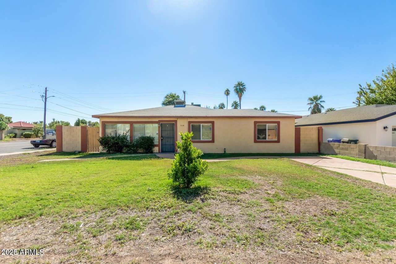 547 E BELMONT Avenue