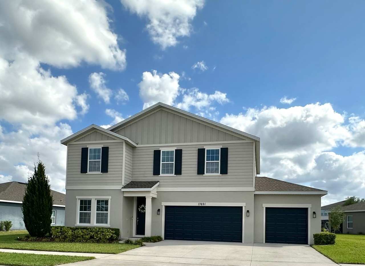 Your Clermont oasis! 4-Bedroom 3-Bath home with premium upgrades!