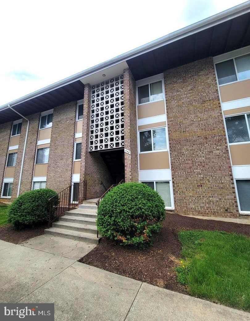 518 WILSON BRIDGE Drive unit: 6719 A-1