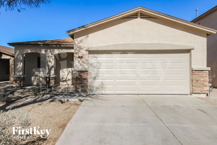 1886 East Renegade Trail