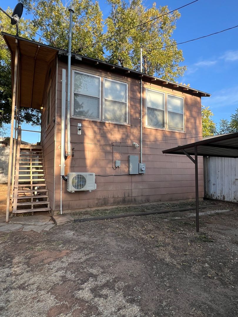 Kemp St Studio Apartment