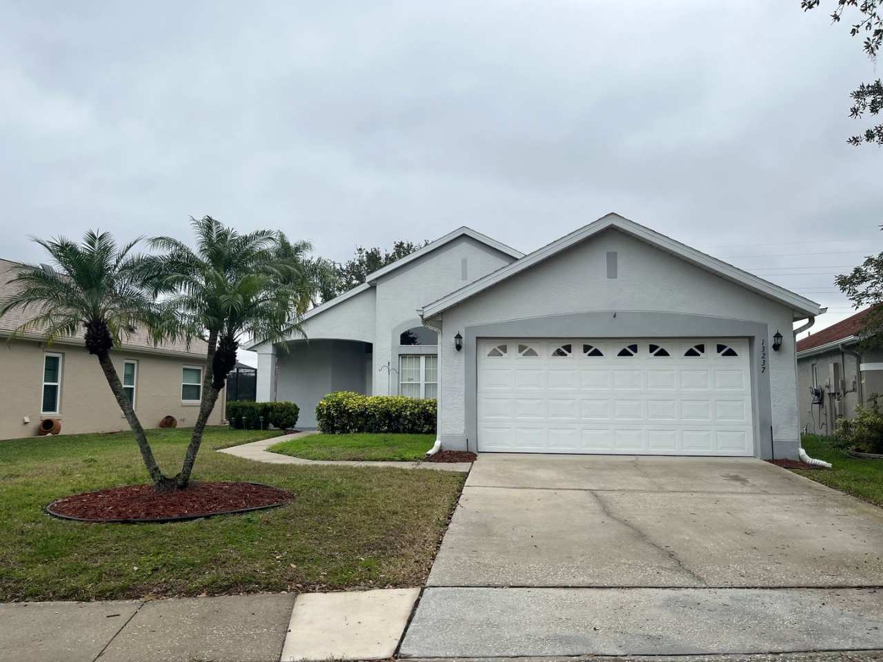 Hunter's Creek - 3 Bedroom, 2 Bathroom Pool Home