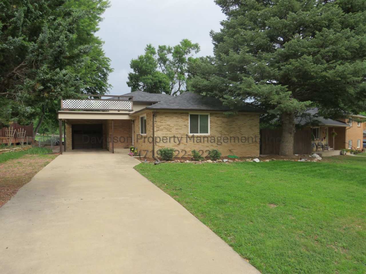 Beautiful Updated 4 Bedroom Near Garden of the Gods