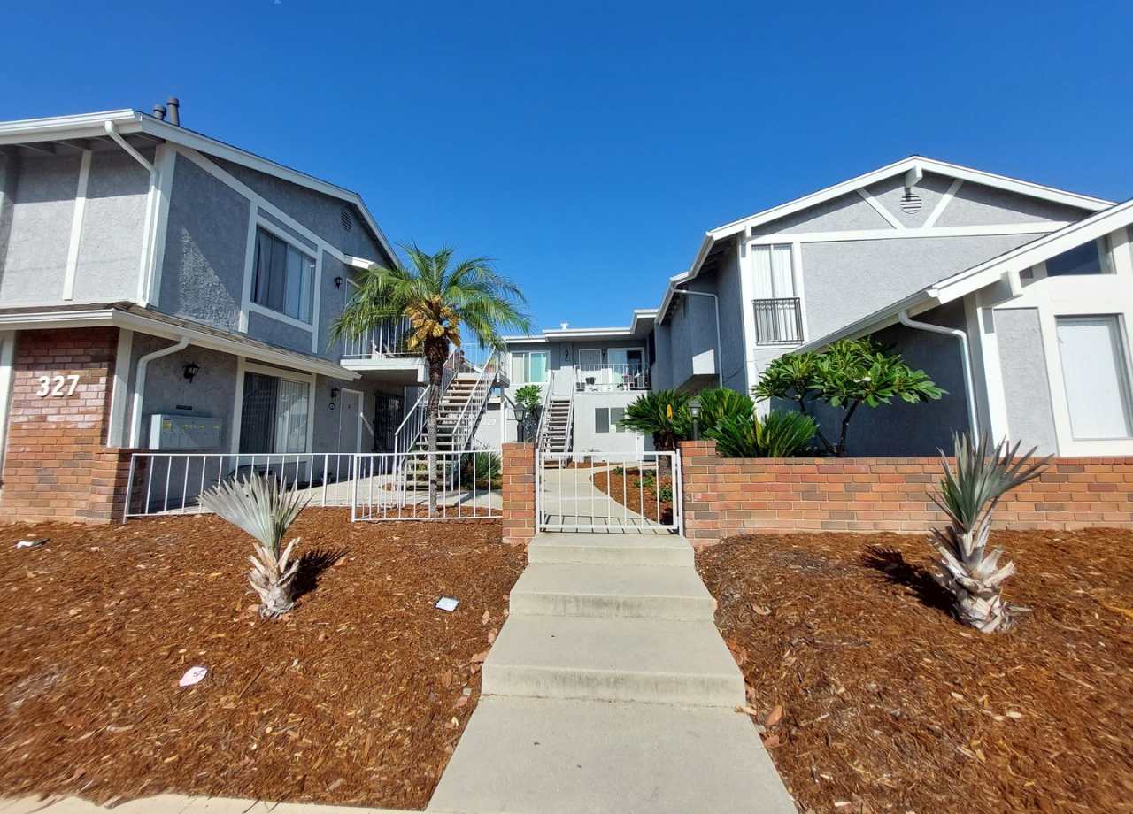 327-331 N. Ynez Ave