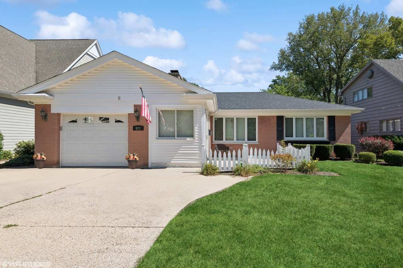 621 Prairie Avenue