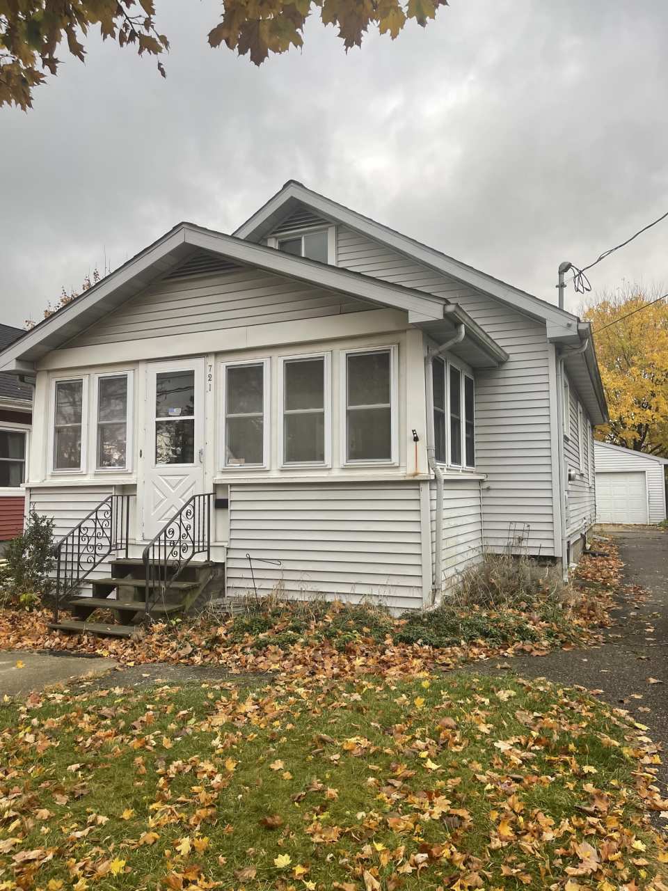 721 Clark Street - 2