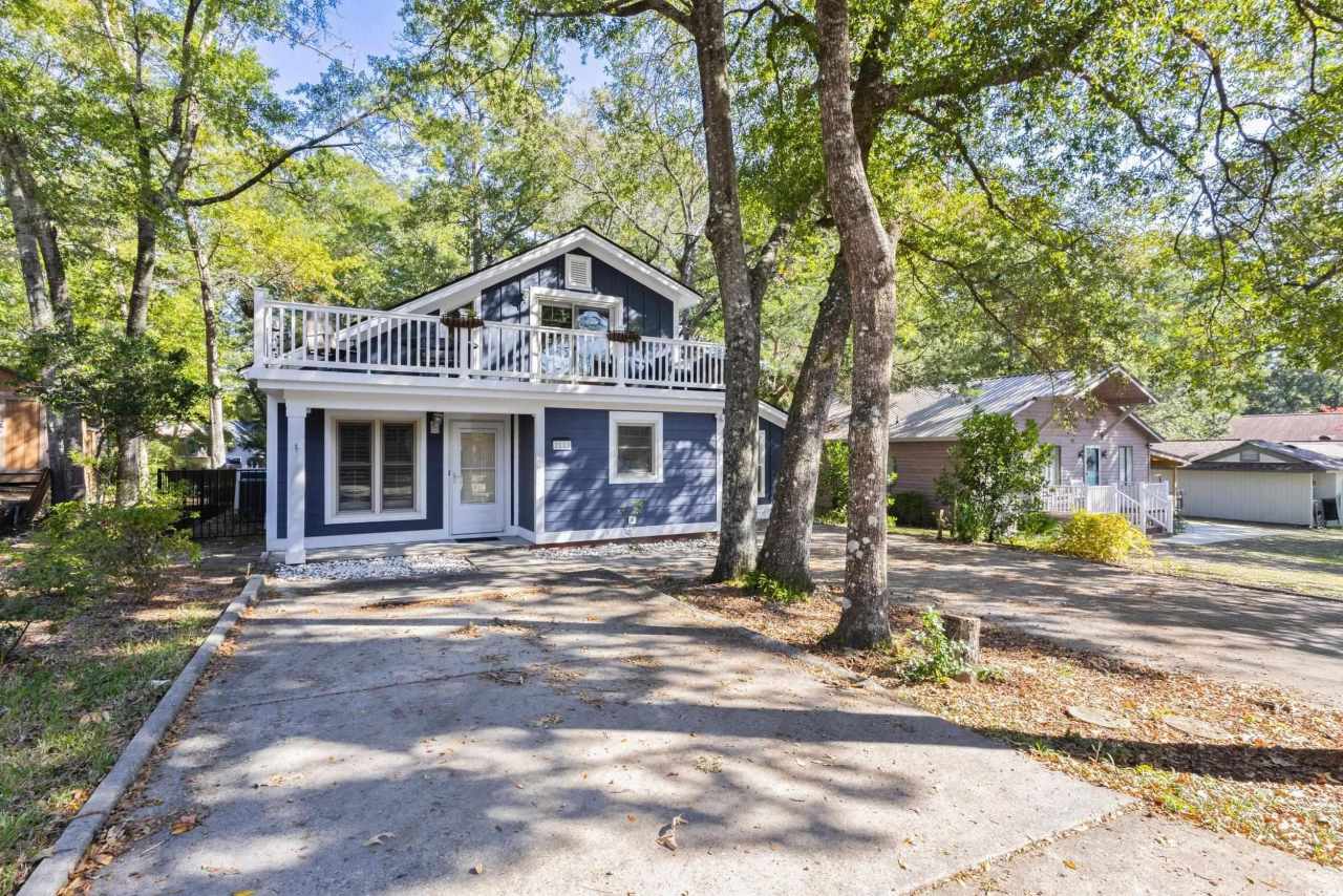 2112 Brunswick Circle