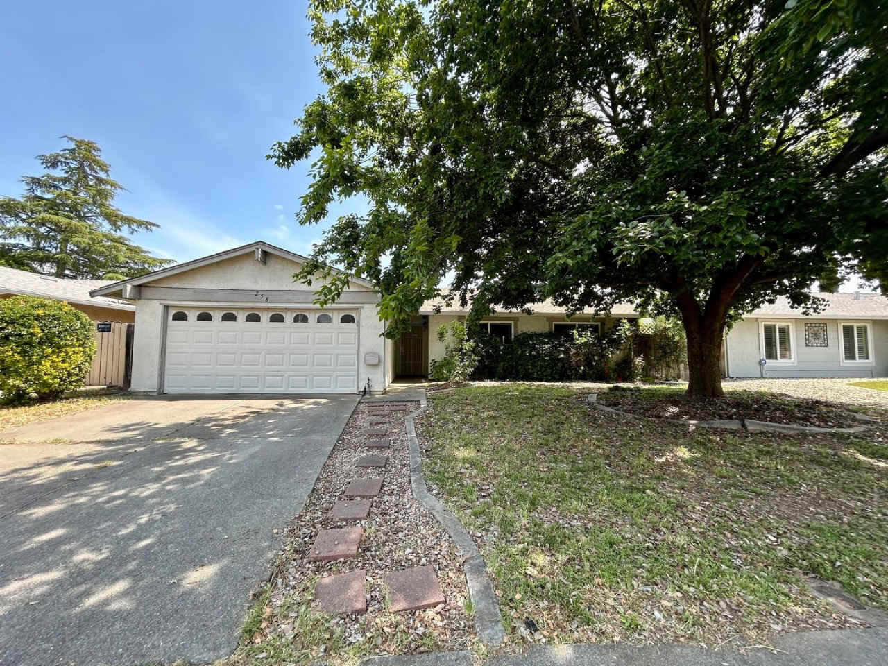 Spacious 3-Bedroom Home in Southtown Vacaville – Prime Location