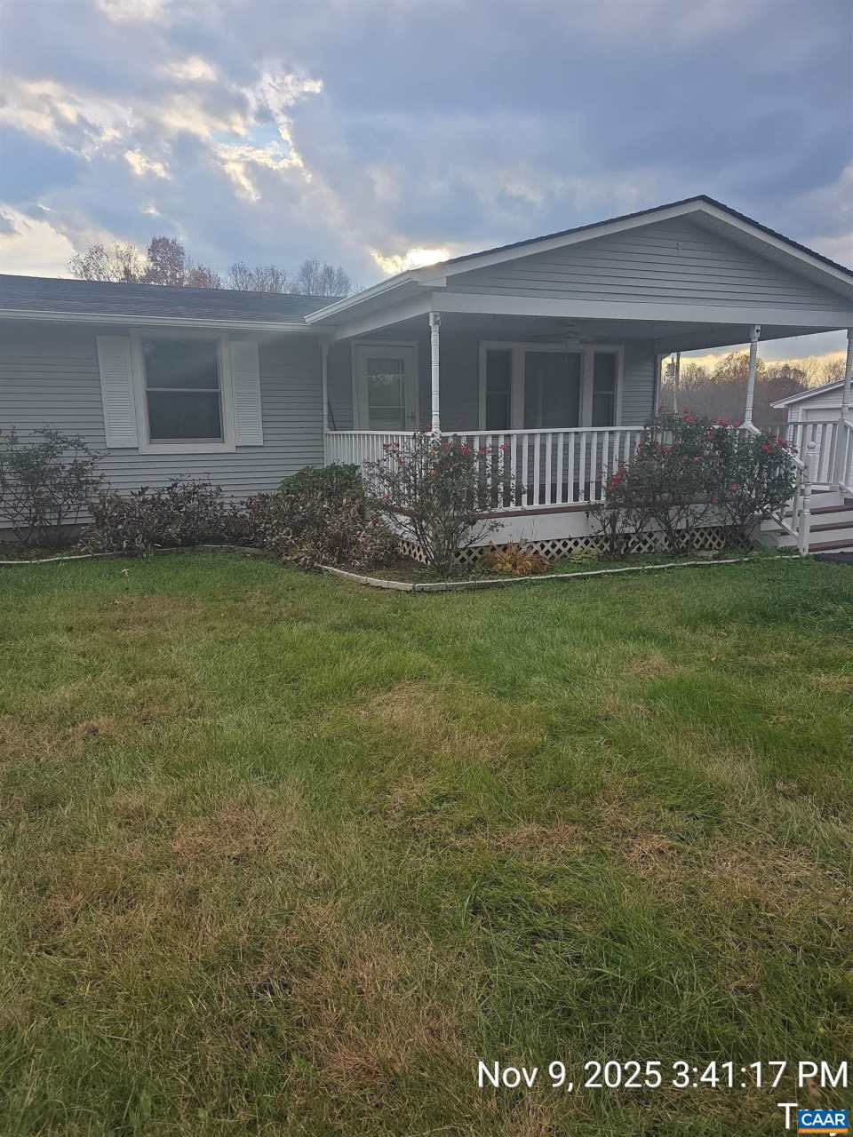 912 HUNTERS LODGE RD