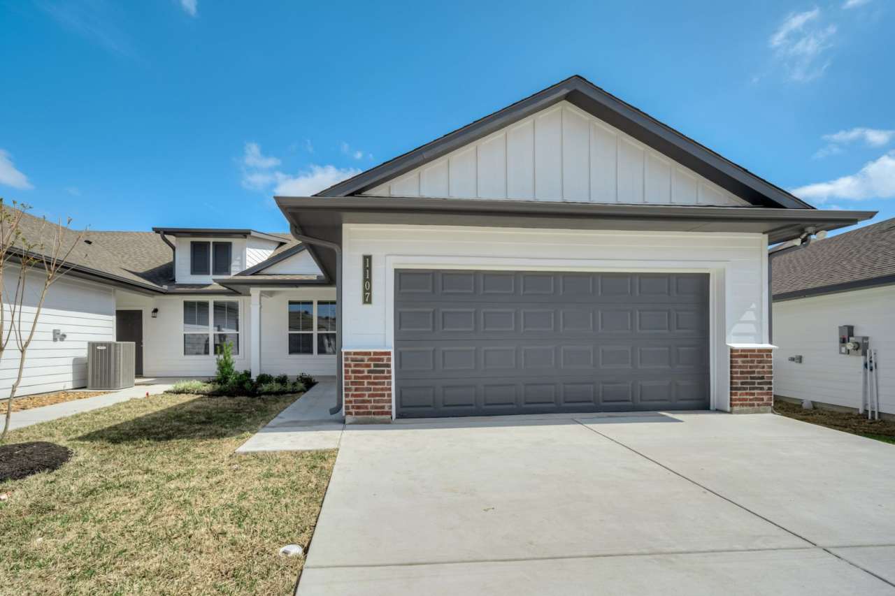 Where Style Meets Comfort: Elevate Your Living Experience