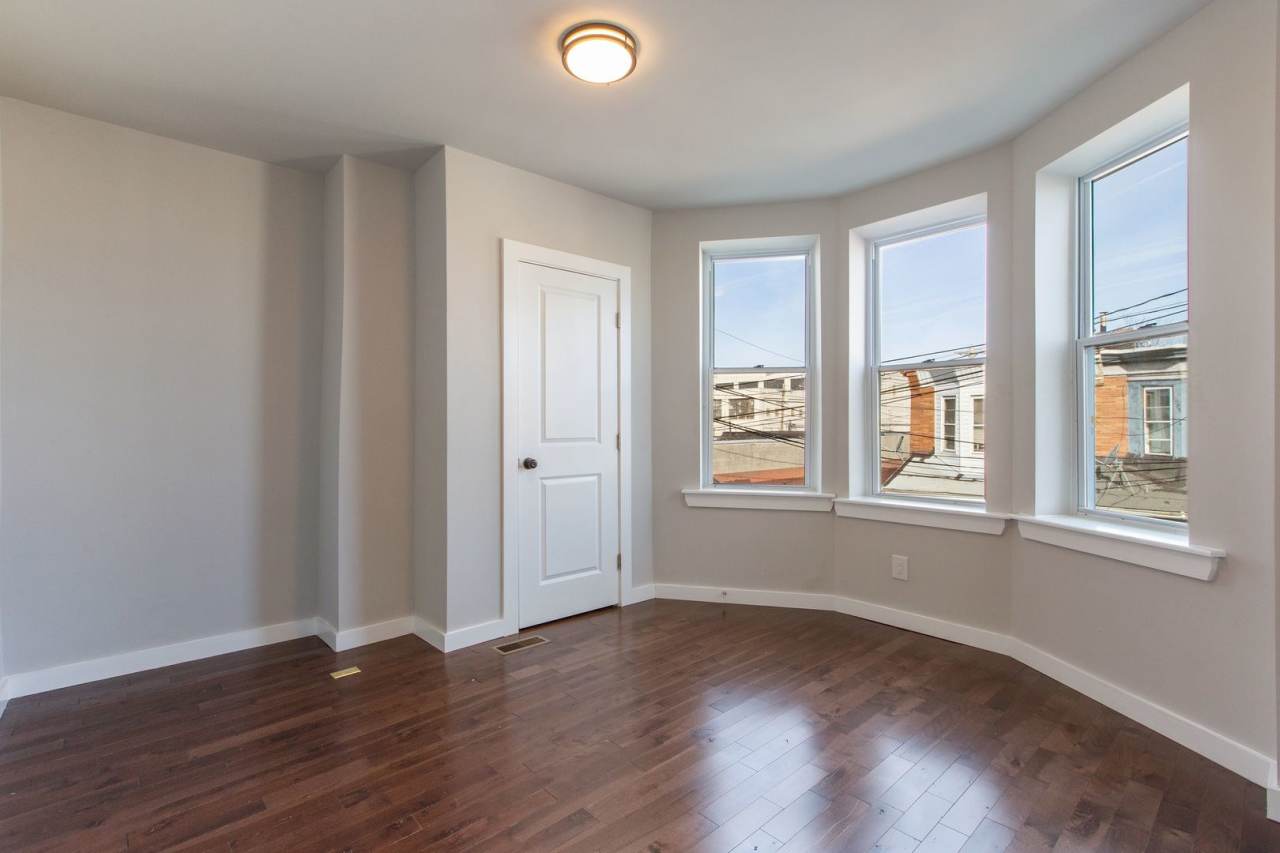 Newly Updated 2 bedroom 1 Bathroom House for rent