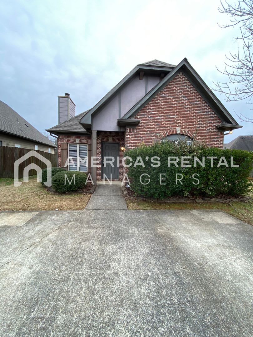 Home in Moody!!! Available to View with 48 Hour Notice!!!