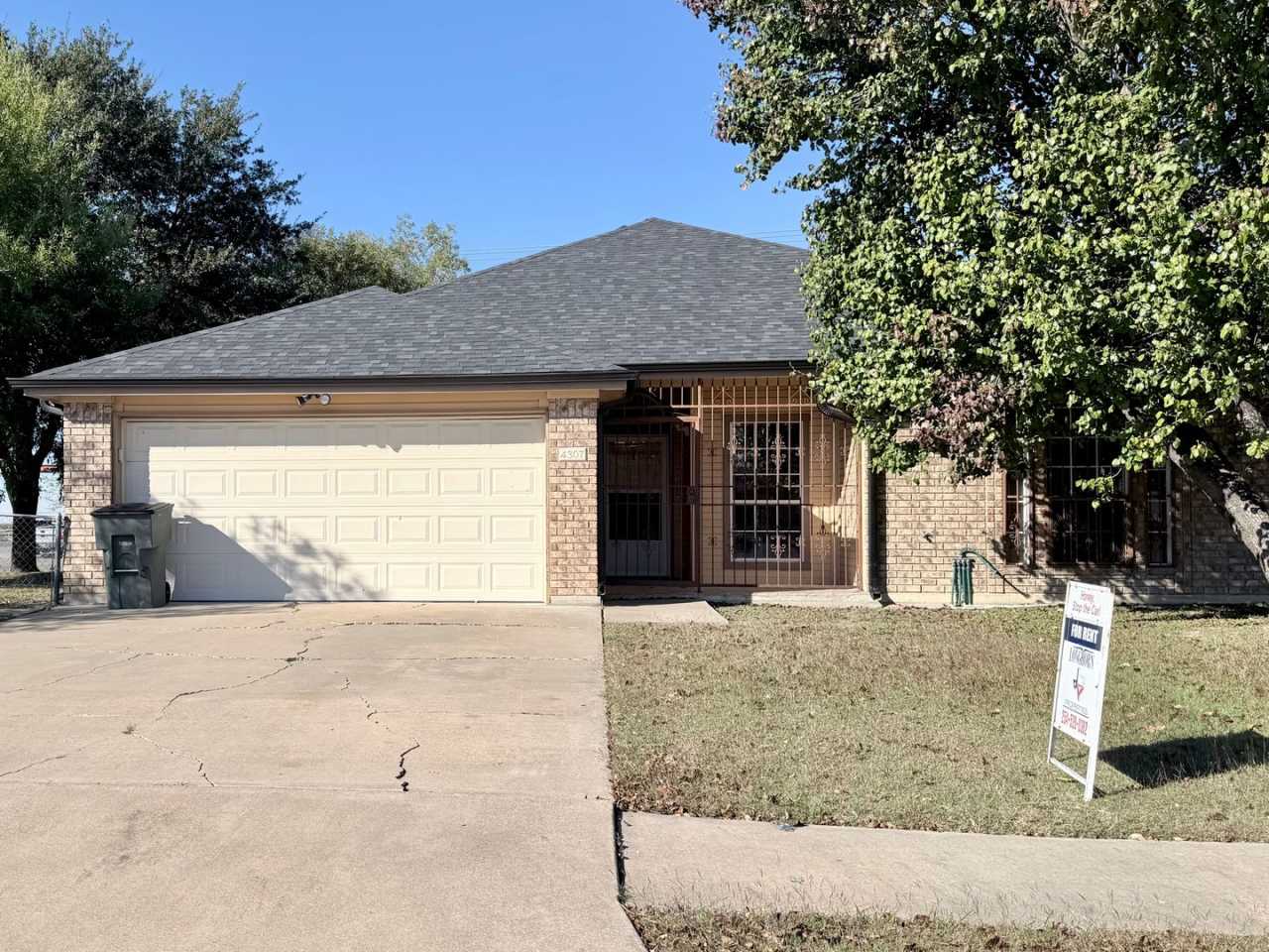 4307 Derik Drive - Call LONGHORN PROPERTIES @ 254-526-0382 FOR DETAILS.