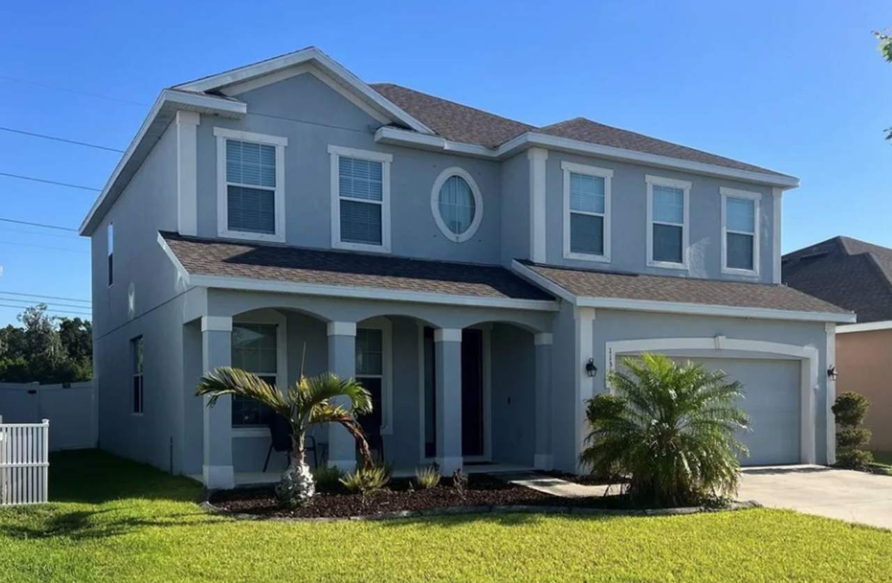 Spacious family home - 4 bedroom, 2.5 bath in Riverview