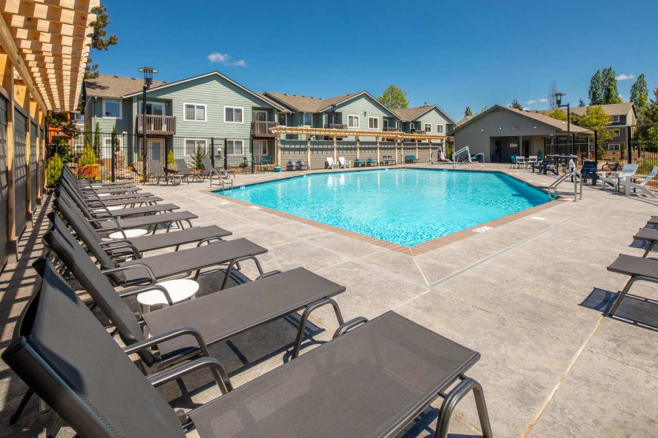 Creekside Apartments