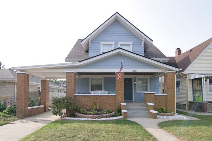 4945 West 15th Street