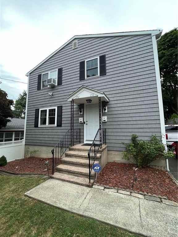 294 Robin Street