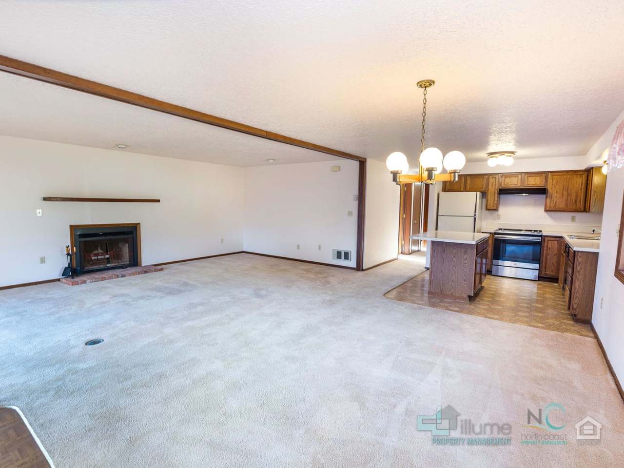 Charming 3-bedroom, 2-bath home in Seaside