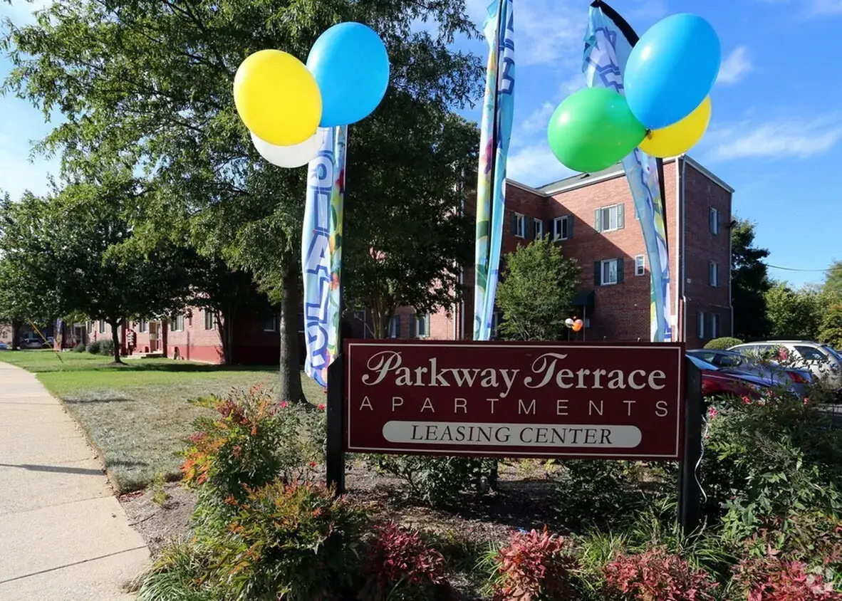 Parkway Terrace