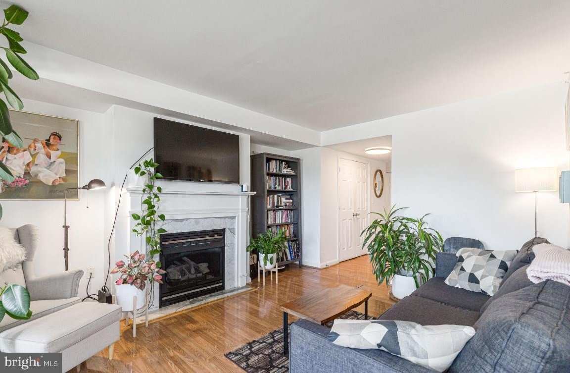 2609 DOUGLASS Road SE unit: 401