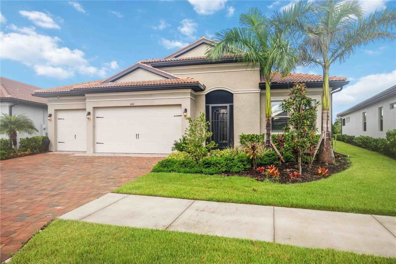 645 MARAVIYA BOULEVARD