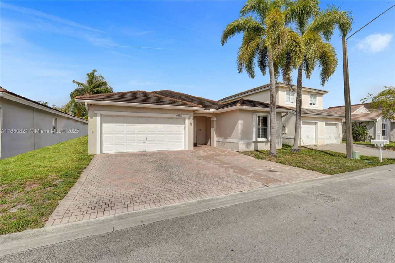 4955 Southwest 33rd Avenue