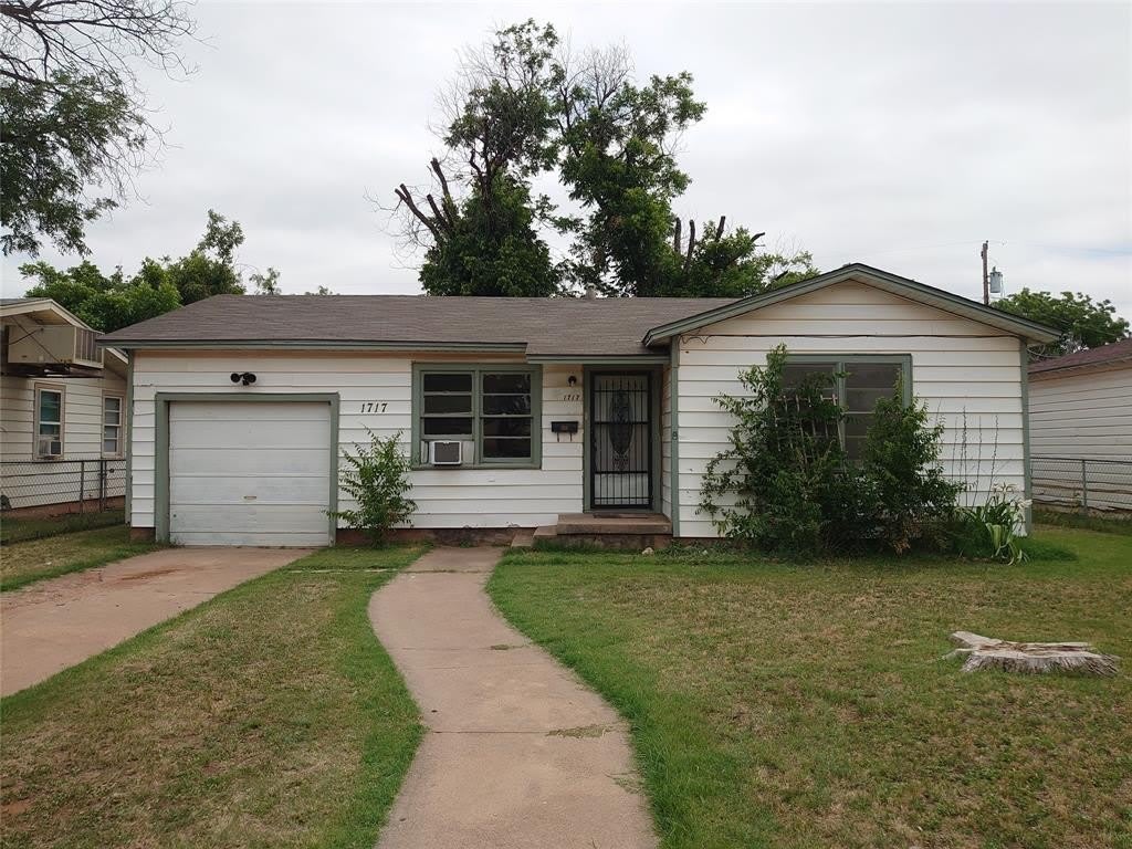 1717 Fannin Street