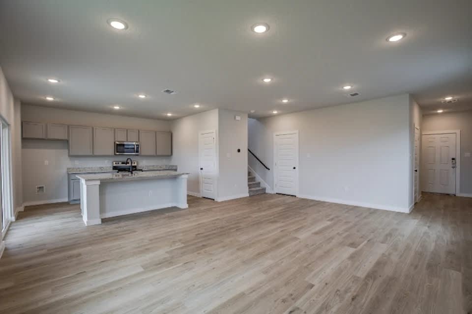 5935 West Hausman Road, Bldg# 25